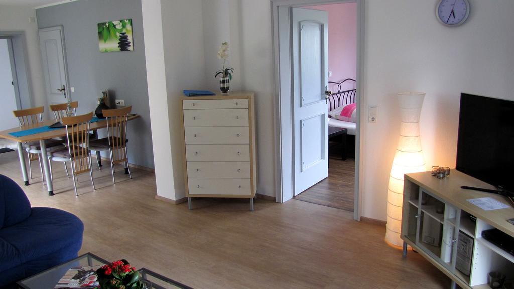 Deine-Eifel-Ferienwohnung Feusdorf Exteriör bild