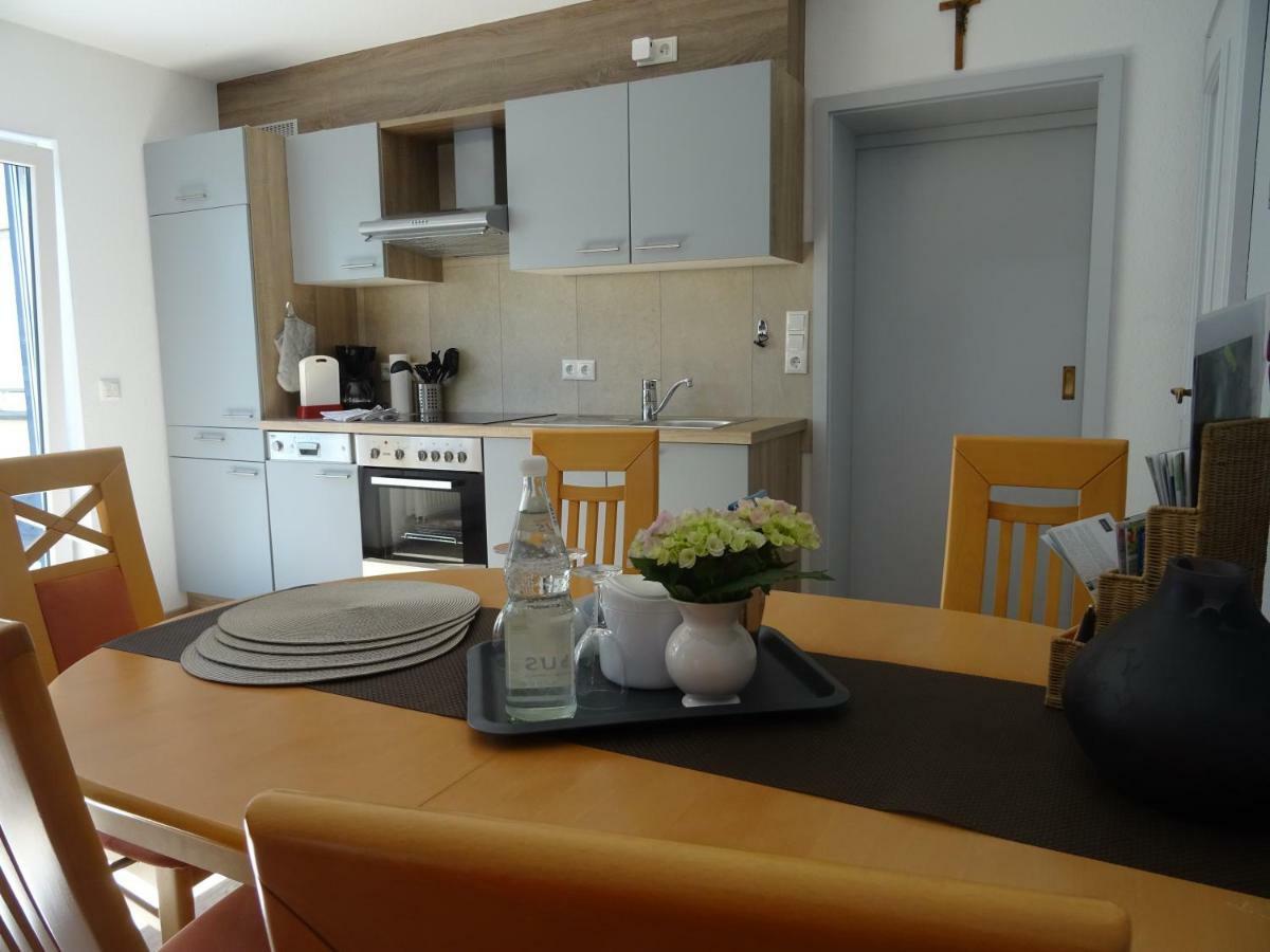 Deine-Eifel-Ferienwohnung Feusdorf Exteriör bild
